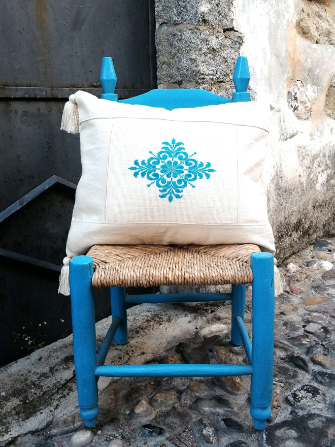 720x960-cuscino-capra